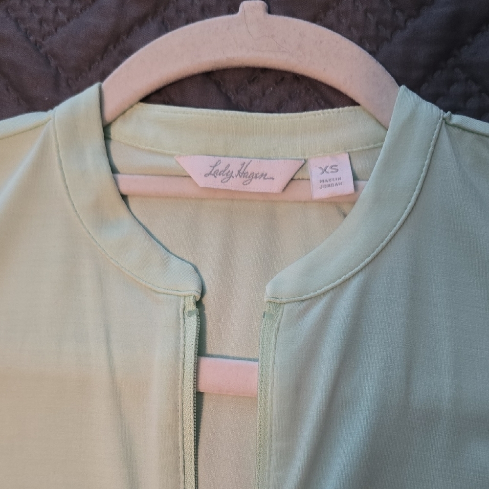Lady Hagen Mint Green Top